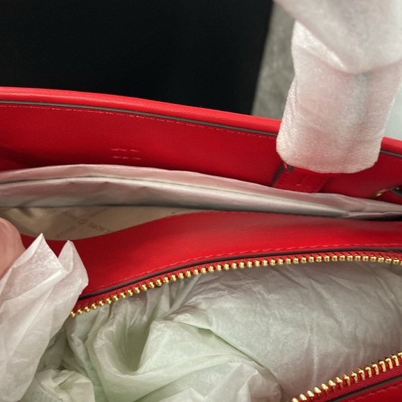 Michael Kors Large Belted Satchel NWT - Picture 4 of 8